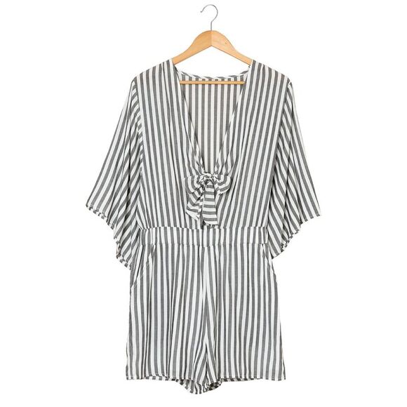 Azura Exchange  Wide Kimono Sleeves Tie Front Striped Romper with Pockets - Picture 4 of 8